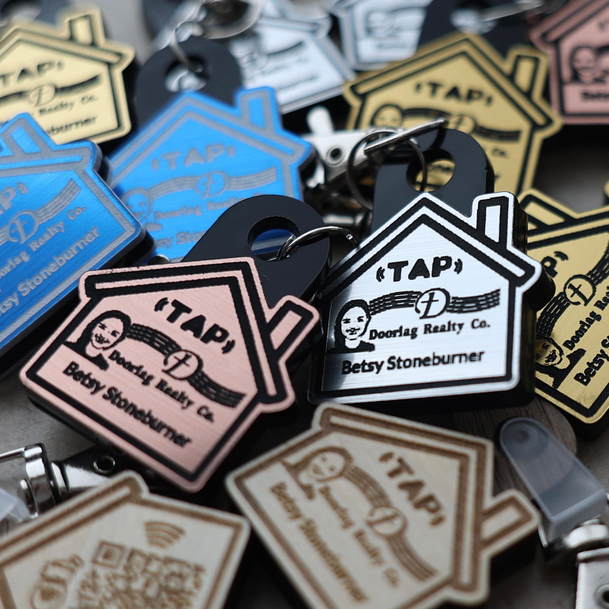 Custom Realtor NFC Keychains. Digital Business Cards. Tap Keychain